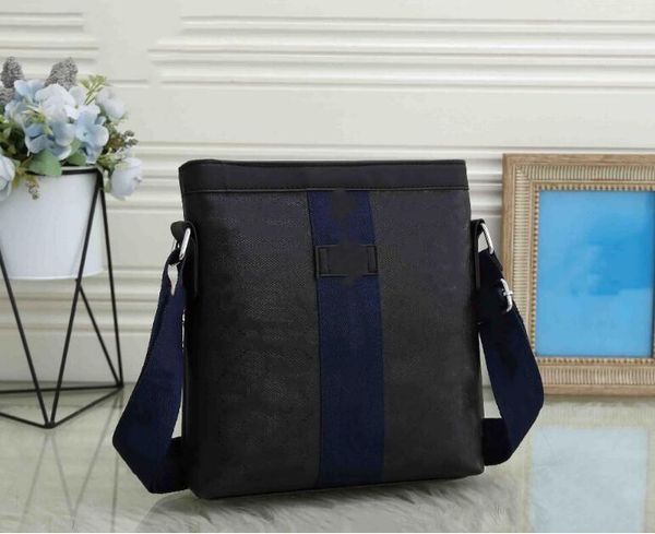 fashion women leather sling bag men shoulder classic designers cross body chest bags sporty travel packs outdoor wallet for boys girls backp
fashion women leather sling bag men shoulder classic designers cross body chest bags sporty travel packs outdoor wallet for boys girls backp