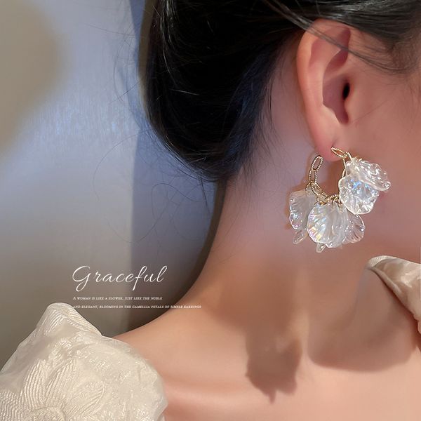 925 silver needle exaggerated colorful acrylic shell c- shaped eardrop earring earrings temperament entry lux design earrings female fashion, Golden
925 silver needle exaggerated colorful acrylic shell c- shaped eardrop earring earrings temperament entry lux design earrings female fashion, Golden
