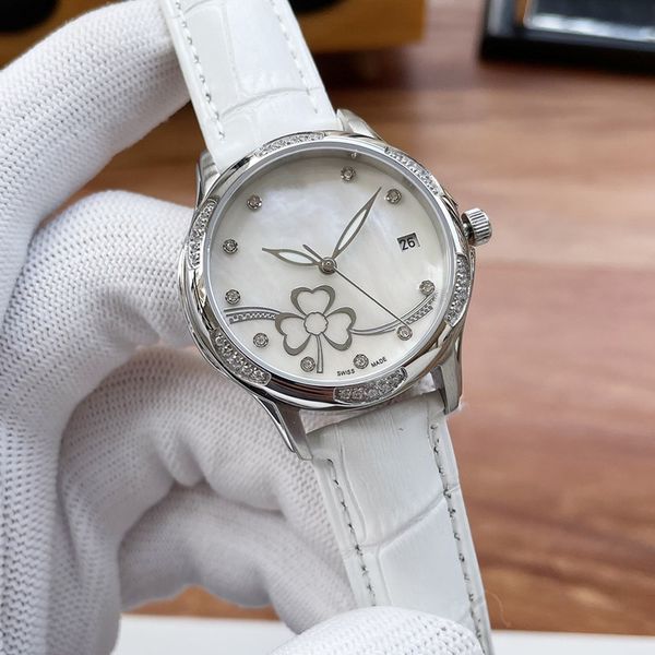 fashion mechanical women's watch 35mm 8215 movement sapphire glass ceramic steel chain light and comfortable designer luxury watches aa, Slivery;golden
fashion mechanical women's watch 35mm 8215 movement sapphire glass ceramic steel chain light and comfortable designer luxury watches aa, Slivery;golden