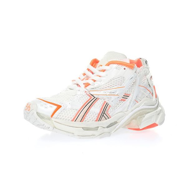 kith runner sneaker for men luxury sports shoes mens designer running shoe womens luxe sneakers women trainers casual 2155, White;red
kith runner sneaker for men luxury sports shoes mens designer running shoe womens luxe sneakers women trainers casual 2155, White;red