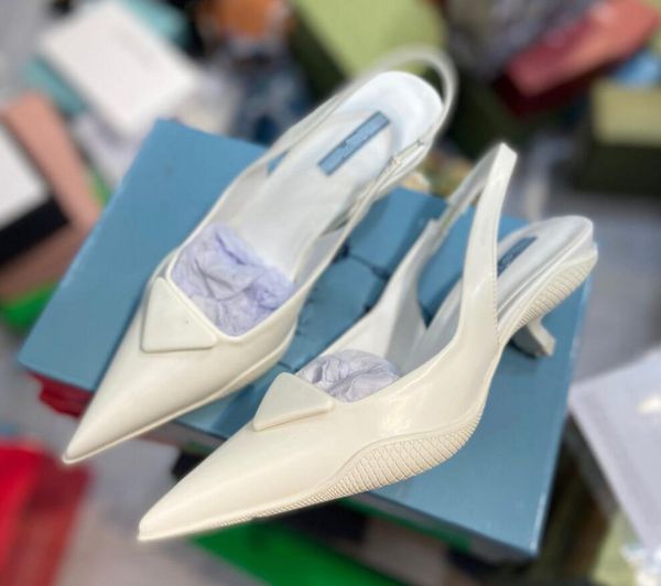 luxurys designers spring sandals shiny leather back strap high heels triangularhr heel logo head high-heeled women shoes wedding party dress, Black
luxurys designers spring sandals shiny leather back strap high heels triangularhr heel logo head high-heeled women shoes wedding party dress, Black