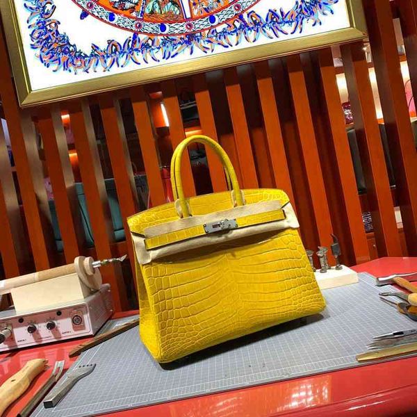 birkins bags high version h family full manual wax wire package bk30cm 9d amber yellow bright face two points hcp nile crocodile gold buckle
birkins bags high version h family full manual wax wire package bk30cm 9d amber yellow bright face two points hcp nile crocodile gold buckle