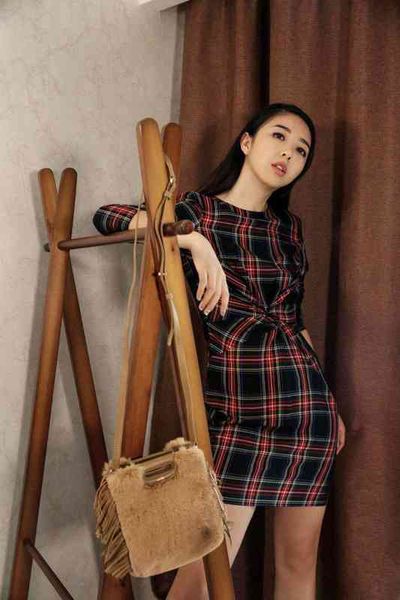 casual dresses 's british style design plaid dress in autumn and winter ripper, Black;gray
casual dresses 's british style design plaid dress in autumn and winter ripper, Black;gray