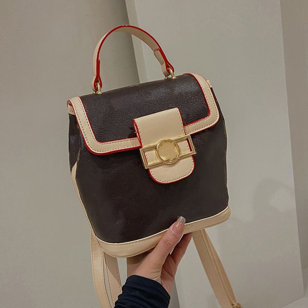 23ss men's women backpacks school bags black backpack school bags fashion students shoulder bag cross body purses phone bag letter top
23ss men's women backpacks school bags black backpack school bags fashion students shoulder bag cross body purses phone bag letter top
