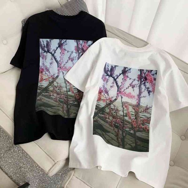 fog short thread ess flower pattern loose round neck sleeve high-quality trendy t-shirts, Black
fog short thread ess flower pattern loose round neck sleeve high-quality trendy t-shirts, Black