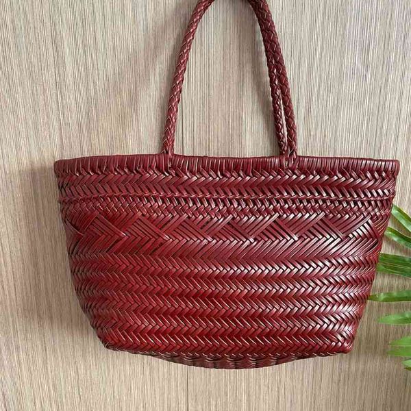 french woven vegetable basket bag genuine leather handmade lady's handbag 220623
french woven vegetable basket bag genuine leather handmade lady's handbag 220623