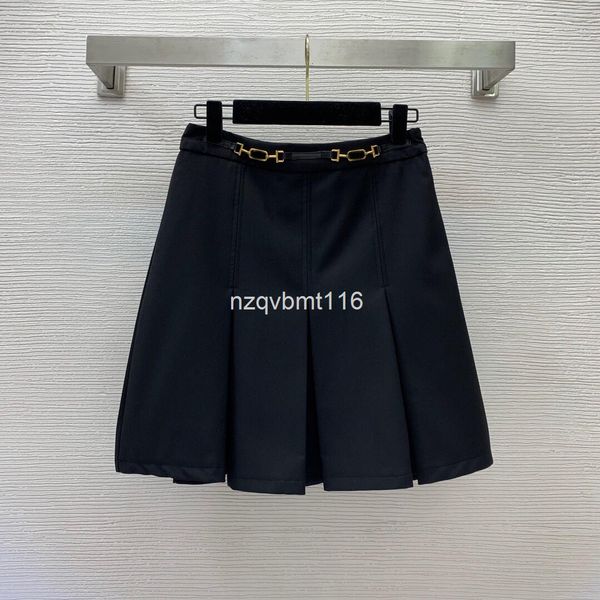 two piece dress summer waist belt arc de triomphe chain decoration a-shaped high thin pleated skirt, White
two piece dress summer waist belt arc de triomphe chain decoration a-shaped high thin pleated skirt, White