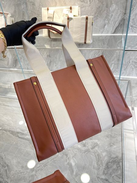 tote shopping bags letter canvas totes bag new handbag flap shoulder crossbody luxurys designers women travel handbags clutch purses armpit
tote shopping bags letter canvas totes bag new handbag flap shoulder crossbody luxurys designers women travel handbags clutch purses armpit