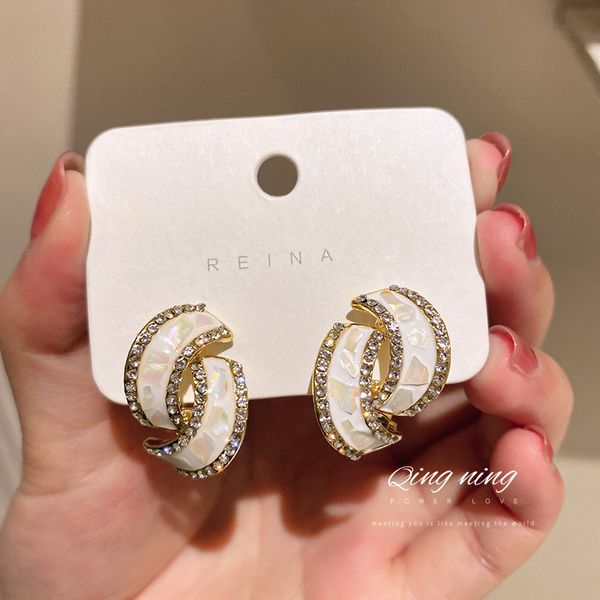 925 silver needle korean shang simple rhinestone ear clip earrings personality geometry earrings internet celebrity temperament design earri, Golden
925 silver needle korean shang simple rhinestone ear clip earrings personality geometry earrings internet celebrity temperament design earri, Golden