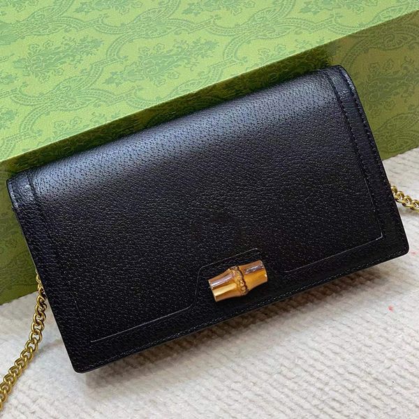 design retro bamboo decoration hardware chain shoulder bag leather women's new fashion multifunctional large capacity crossbody bag
design retro bamboo decoration hardware chain shoulder bag leather women's new fashion multifunctional large capacity crossbody bag