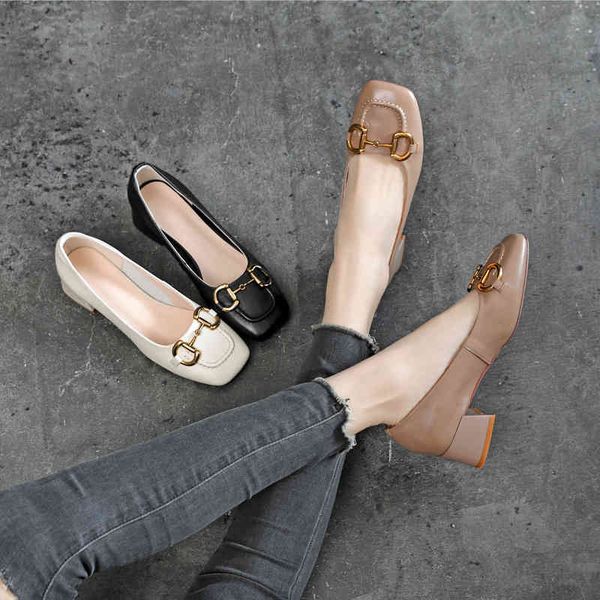 dress shoes spring square head shallow mouth single shoes women's summer thick heel mary jane middle horse rank buckle over foot large, Black
dress shoes spring square head shallow mouth single shoes women's summer thick heel mary jane middle horse rank buckle over foot large, Black