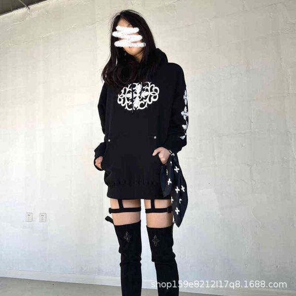 factory online export new designer brand sweater 2022 summer cross maze wide body hoodie street print, Black
factory online export new designer brand sweater 2022 summer cross maze wide body hoodie street print, Black