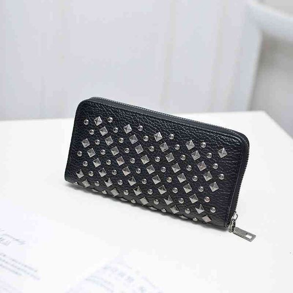 wallets bags handbags 2022 leisure pu leather solid color rivet wallet women's travel multi-purpose handbag, Red;black
wallets bags handbags 2022 leisure pu leather solid color rivet wallet women's travel multi-purpose handbag, Red;black