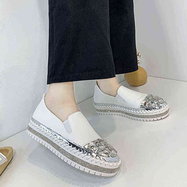 dress shoes rimocy 2022 new silver crystal flat woman comfortable pu leather white casual women platform slip on loafers bling 220516, Black
dress shoes rimocy 2022 new silver crystal flat woman comfortable pu leather white casual women platform slip on loafers bling 220516, Black