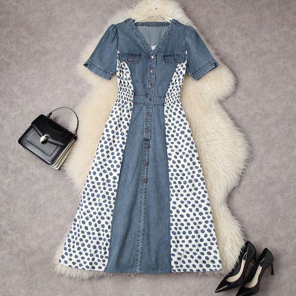 european and american women's summer 2022 new short-sleeve v-neck polka dot print stitching jeans fashionable pleated dress, Black;gray
european and american women's summer 2022 new short-sleeve v-neck polka dot print stitching jeans fashionable pleated dress, Black;gray