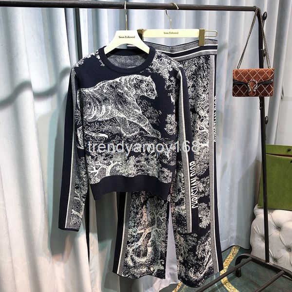 women's knits & tees quality praise full body printing zoo ink painting comfortable skin friendly long sleeved sweater + elastic waist, White
women's knits & tees quality praise full body printing zoo ink painting comfortable skin friendly long sleeved sweater + elastic waist, White