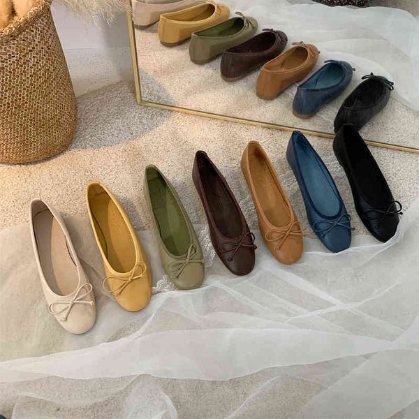 slipper women flat spring summer ballet shoe brief on loafer round nose shallow bowtie ballerina soft mocassin zapato 220622, Black
slipper women flat spring summer ballet shoe brief on loafer round nose shallow bowtie ballerina soft mocassin zapato 220622, Black