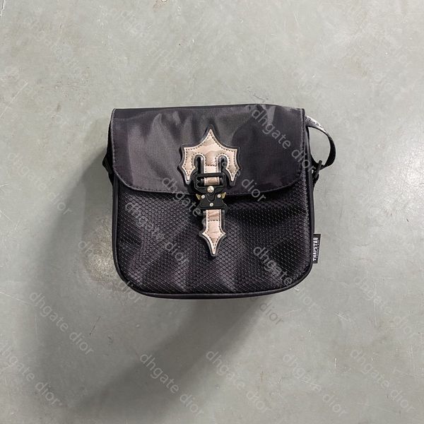 trapstar 1.0 bag black tiger camo fashion shoulder bag men's street trendy messenger bags trapstars
trapstar 1.0 bag black tiger camo fashion shoulder bag men's street trendy messenger bags trapstars