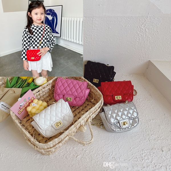 children mini change purse 2022 kids diamond metal buckle chain messenger bags baby girls embroidery line fashion cross body bag f1316, White
children mini change purse 2022 kids diamond metal buckle chain messenger bags baby girls embroidery line fashion cross body bag f1316, White