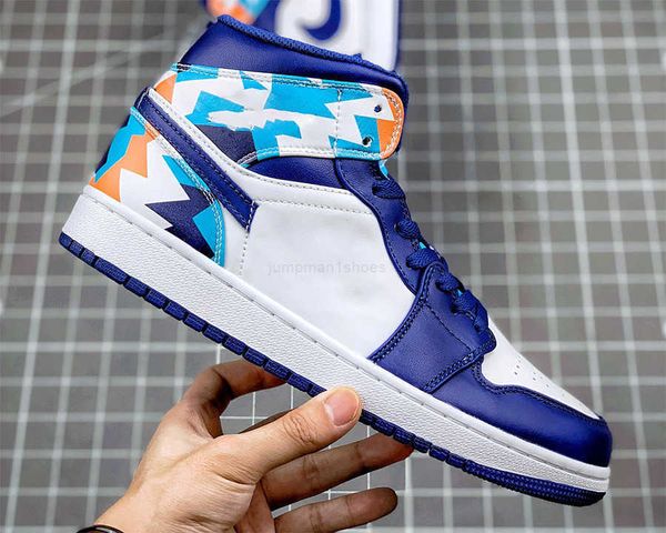 2021 new jumpman 1 mid shoes 1s white concord chlorine blue women fashion trainers sneakers sports come with box
2021 new jumpman 1 mid shoes 1s white concord chlorine blue women fashion trainers sneakers sports come with box