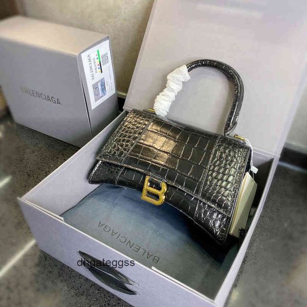 balencaigass bags designers handbag new leather hourglass crocodile pattern high grade net red fashion messenger version female mpyy hjod
balencaigass bags designers handbag new leather hourglass crocodile pattern high grade net red fashion messenger version female mpyy hjod