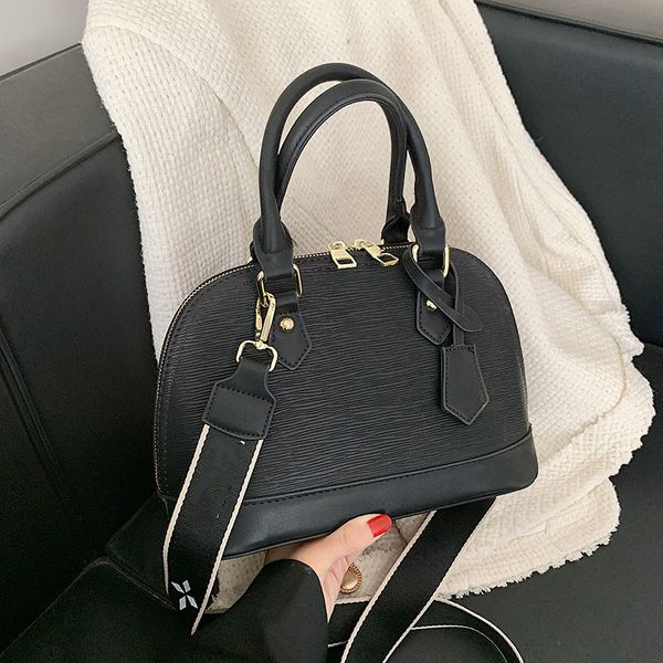 alma shell bag women leather handbags flower embossed shoulder bags with lock designer handbags crossbody 25cm
alma shell bag women leather handbags flower embossed shoulder bags with lock designer handbags crossbody 25cm