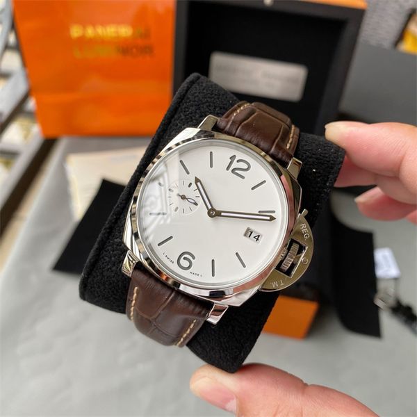 v7 super montre de luxe mens watches 42mm seagull 2555 automatic machine movement steel case luxury watch wristwatches, Slivery;brown
v7 super montre de luxe mens watches 42mm seagull 2555 automatic machine movement steel case luxury watch wristwatches, Slivery;brown