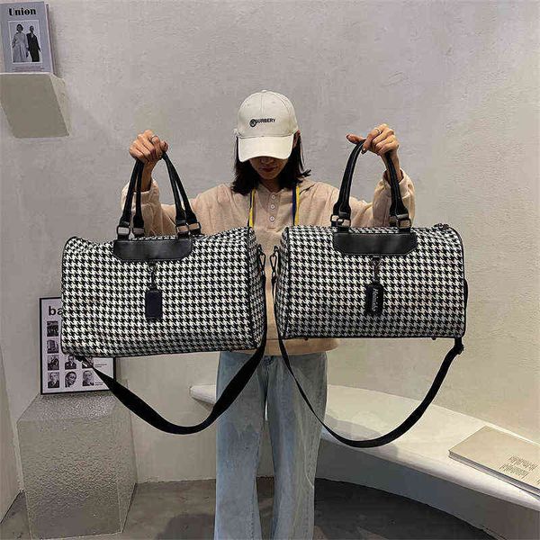 duffle bags small amount large capacity travel bag women's luggage men's one shoulder portable yoga fitness bag 220707
duffle bags small amount large capacity travel bag women's luggage men's one shoulder portable yoga fitness bag 220707