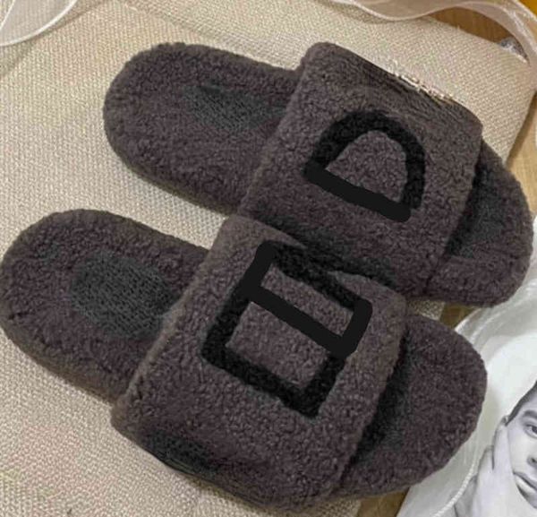 2022 slippers brand f family letter one character plush slippers new pure color in autumn and winter of 2022 fashionable flat bottomed velve, Black
2022 slippers brand f family letter one character plush slippers new pure color in autumn and winter of 2022 fashionable flat bottomed velve, Black