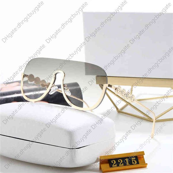 medusa brand designer sunglasses wood for men women fashion buffalo sun with box case, White;black
medusa brand designer sunglasses wood for men women fashion buffalo sun with box case, White;black