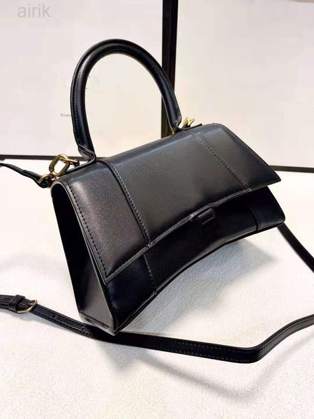 designer handbags women shoulder bags real genuine leather tote bag lady purse large blue handbag hourglass pocket female crossbody
designer handbags women shoulder bags real genuine leather tote bag lady purse large blue handbag hourglass pocket female crossbody