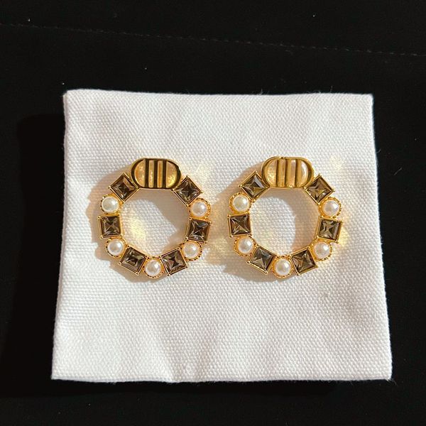 luxury designer earrings womens charms earrings classic simple style anniversary gifts leisure entertainment party is suitable for very good, Golden
luxury designer earrings womens charms earrings classic simple style anniversary gifts leisure entertainment party is suitable for very good, Golden