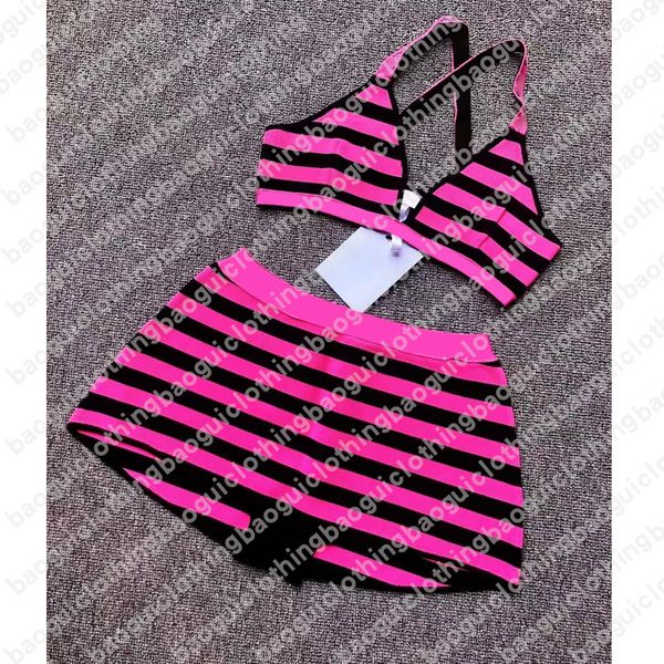 2022wholesale underwear swimsuit designers bikini womens swimwear bathing suit luxury summer bikinis womans designer clothes skims ag01, White;black
2022wholesale underwear swimsuit designers bikini womens swimwear bathing suit luxury summer bikinis womans designer clothes skims ag01, White;black