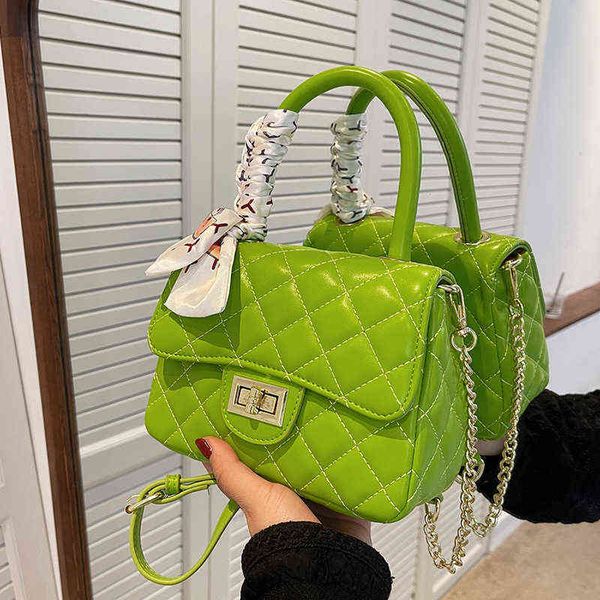 embroidered thread women's bag 2022 summer new trendy rhombus all-match chain messenger bag texture hand-held small square bag g220526
embroidered thread women's bag 2022 summer new trendy rhombus all-match chain messenger bag texture hand-held small square bag g220526