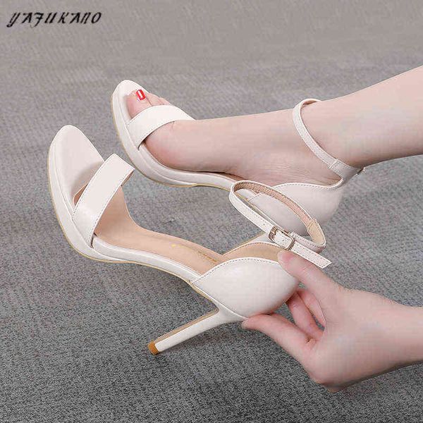 fairy style high-heeled shoes summer stiletto platform one word buckle sandals elegant party dress small size women shoes 32 33 y220421, Black
fairy style high-heeled shoes summer stiletto platform one word buckle sandals elegant party dress small size women shoes 32 33 y220421, Black