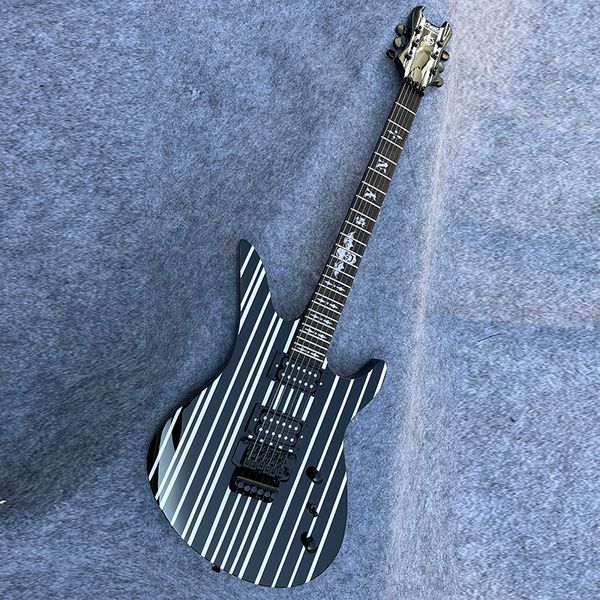 classic all-round electric guitar, rosewood fingerboard, double vibrato, professional performance level
classic all-round electric guitar, rosewood fingerboard, double vibrato, professional performance level