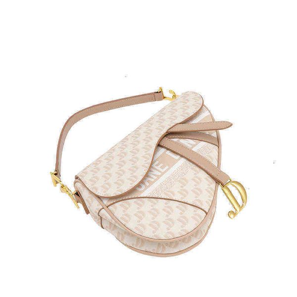 2022 designer bags women's simple shoulder busins small bag genuine leather crossbody handbags
2022 designer bags women's simple shoulder busins small bag genuine leather crossbody handbags