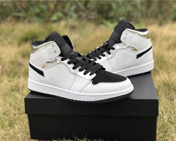 classic design men basketball shoes chicago unique silver women's running limited edition sneakers non-slip wear-resistant with
classic design men basketball shoes chicago unique silver women's running limited edition sneakers non-slip wear-resistant with