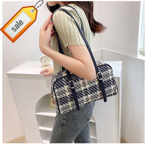 2022 trendy fashion design ladies bags factory direct clothing high summer 2022 new women's popular one shoulder
2022 trendy fashion design ladies bags factory direct clothing high summer 2022 new women's popular one shoulder