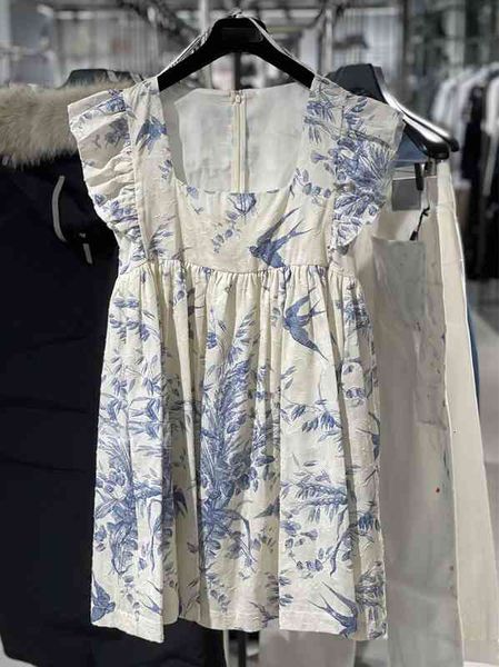 casual dresses sweet fashion sleeveless dress niche summer style square neck bubble sleeve princess skirt floral short trend, Black;gray
casual dresses sweet fashion sleeveless dress niche summer style square neck bubble sleeve princess skirt floral short trend, Black;gray