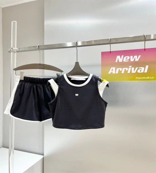 women's two piece pants casual crop shirt shorts suit new letters printed sports suit color vest in black, White
women's two piece pants casual crop shirt shorts suit new letters printed sports suit color vest in black, White