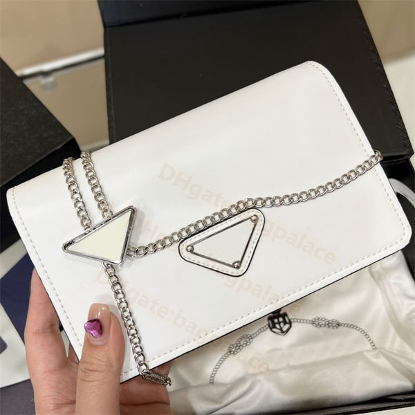 cute luxurys designers shoulder bags flap chain handbag messenger women totes fashion handbags classic crossbody clutch purse wallet small 1
cute luxurys designers shoulder bags flap chain handbag messenger women totes fashion handbags classic crossbody clutch purse wallet small 1