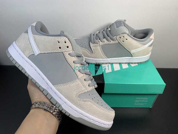 high a+++ quality skateboard shoes duks low tpr white wolf grey summit white/white-wolf-grey color leisure shoe sneakers ship shoebox, Black
high a+++ quality skateboard shoes duks low tpr white wolf grey summit white/white-wolf-grey color leisure shoe sneakers ship shoebox, Black