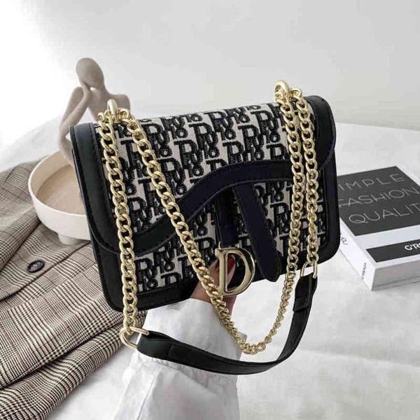 european and american design fashion bags female single slung small square summer zero wallet simple fashionuae4
european and american design fashion bags female single slung small square summer zero wallet simple fashionuae4