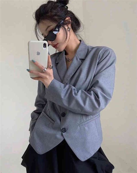 sunglasses style ins net red street pos of the same personality irregular women show face neatness, White;black
sunglasses style ins net red street pos of the same personality irregular women show face neatness, White;black