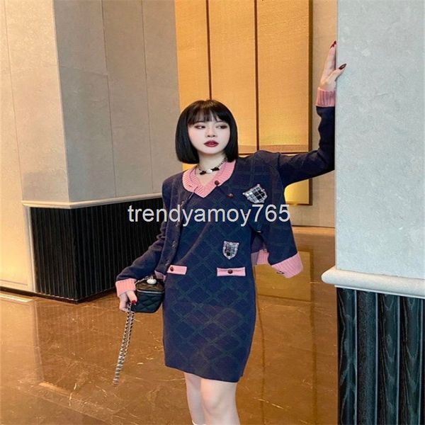 women's knits & tees high version knitwear winter round neck cardigan jacket spring and autumn outside the style small fragrance short, White
women's knits & tees high version knitwear winter round neck cardigan jacket spring and autumn outside the style small fragrance short, White