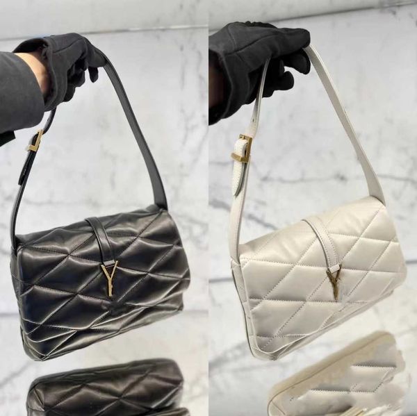 women's underarm hobo bag shoulder designer handbag half moon all match vintage bags with box
women's underarm hobo bag shoulder designer handbag half moon all match vintage bags with box