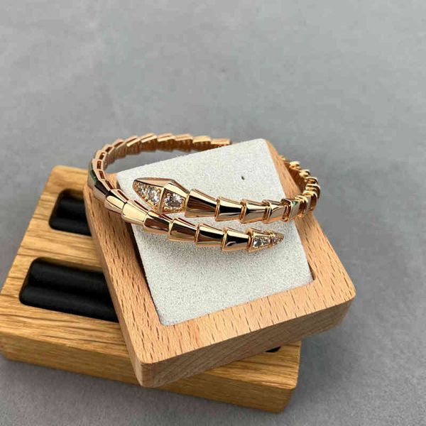 selling designer bracelets bulga bangle jewelry classic diamond encrusted snake open bracelet for men and women valentine's day gifts, Black
selling designer bracelets bulga bangle jewelry classic diamond encrusted snake open bracelet for men and women valentine's day gifts, Black