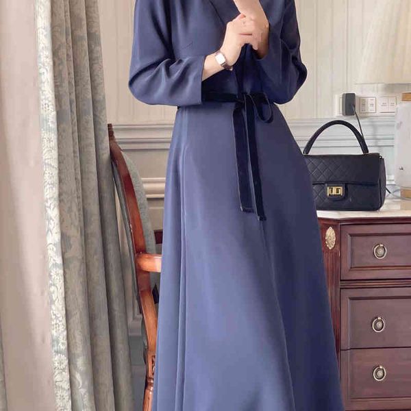casual dresses g's italian national product 22 spring and summer heavy industry handmade line round neck long sleeve waist closing medi, Black;gray
casual dresses g's italian national product 22 spring and summer heavy industry handmade line round neck long sleeve waist closing medi, Black;gray