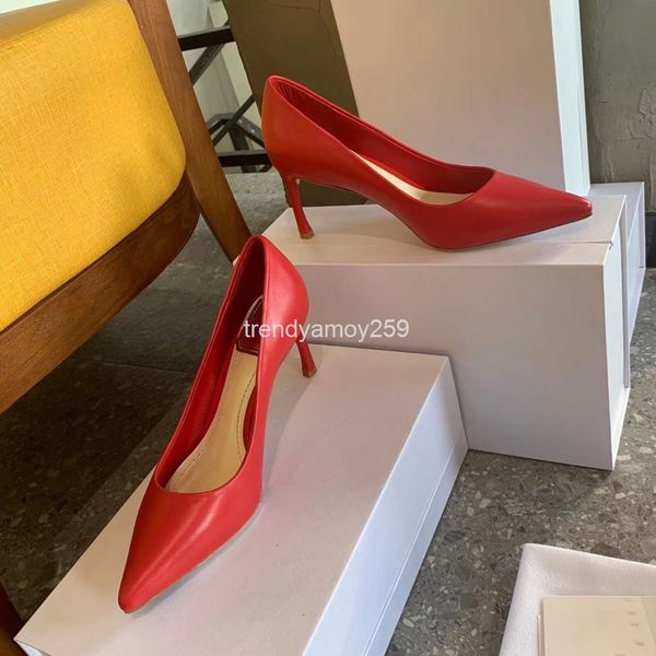 dress shoes season small square head leather shallow mouth high heels french romantic mustard green soft sole women's shoes mnkb, Black
dress shoes season small square head leather shallow mouth high heels french romantic mustard green soft sole women's shoes mnkb, Black